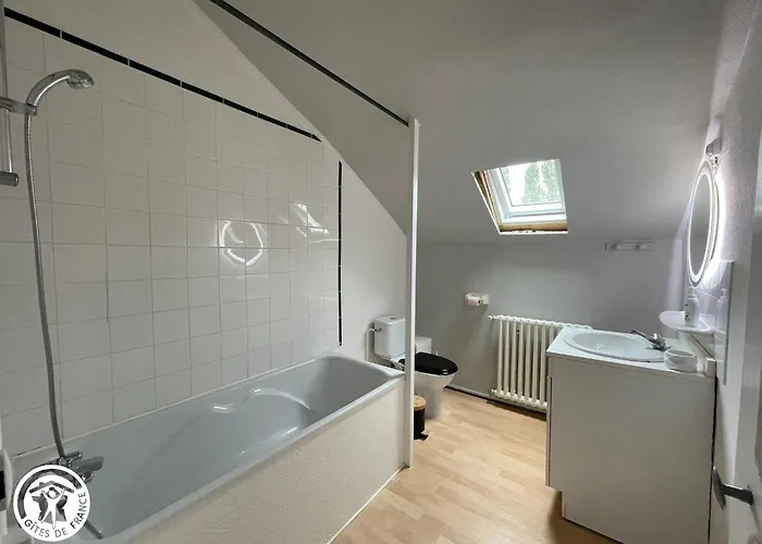 Spacieux Proche Sites Naturels Et Puy Du Fou - Fr-1-426-588 Cheffois